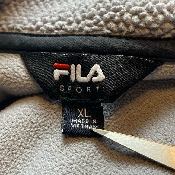 Fila Front Zip Textured Fleece Black and Gray Jacket Size XL - Picture 3 of 12